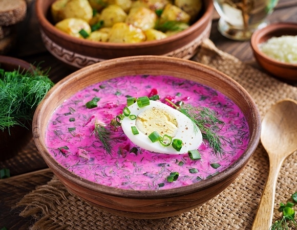 Вкуснее любой окрошки — нашли рецепт незабываемого свекольника на квасе 