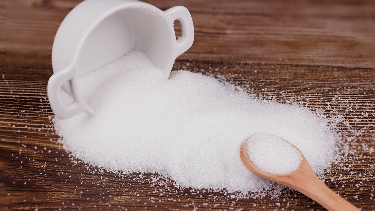 Сладкая ловушка: названы продукты, незаметно перегружающие организм сахаром Сладкая ловушка: названы продукты, незаметно перегружающие организм сахаром