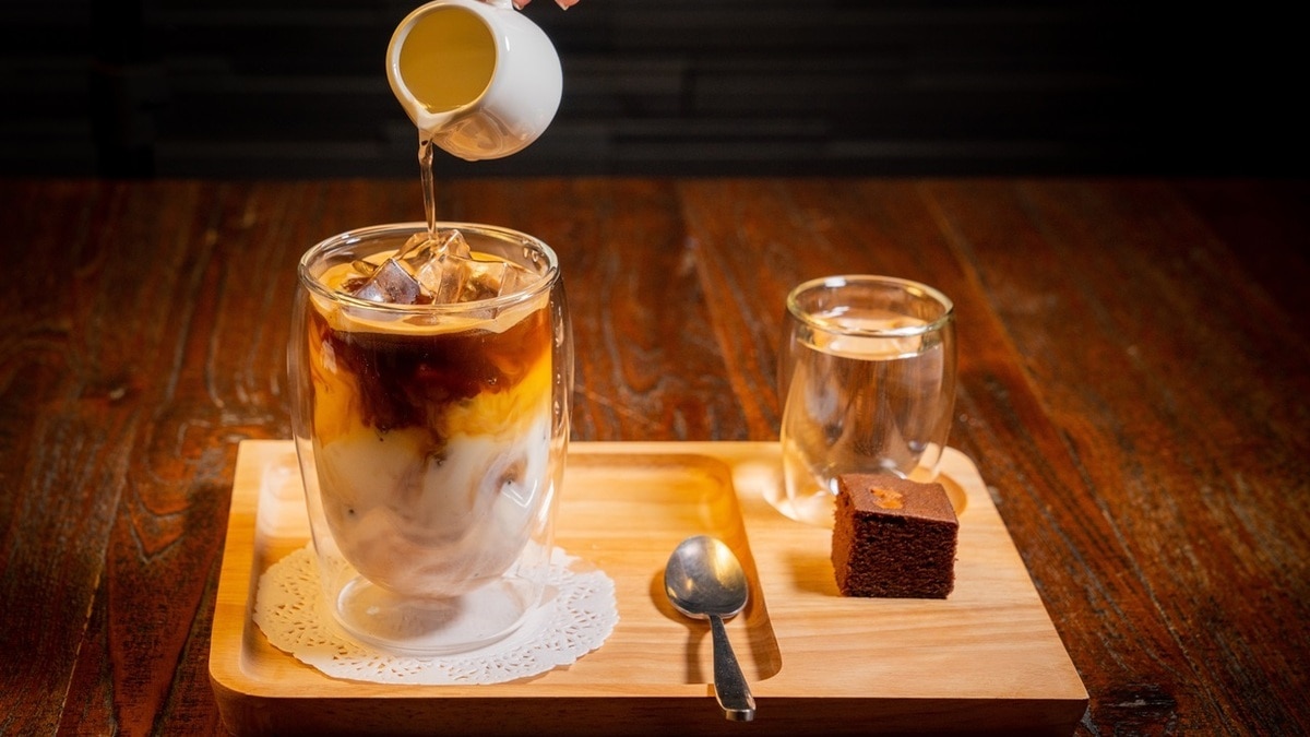 Какие напитки действительно полезны в жару — в списке есть холодный кофе Какие напитки действительно полезны в жару — в списке есть холодный кофе