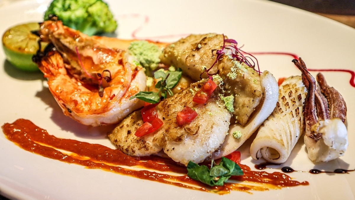 "Хватит на всю жизнь": профессор объяснил, как связаны питание и ДНК 