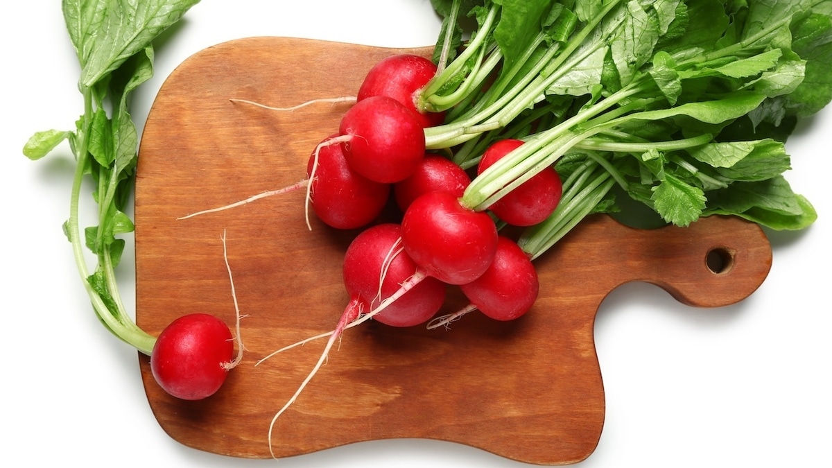 Что приготовить из редиса: 5 рецептов с сезонным овощем от Юлии Высоцкой