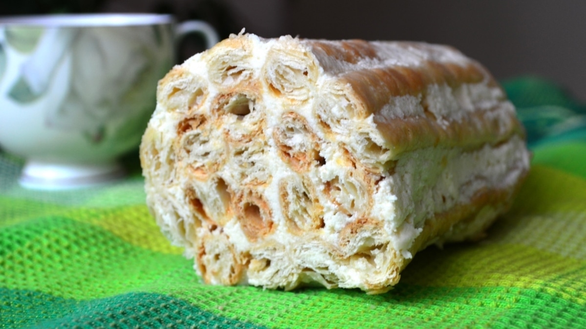 Слоеное "Полено" со сгущенкой — вкуснейший десерт при минимуме телодвижений