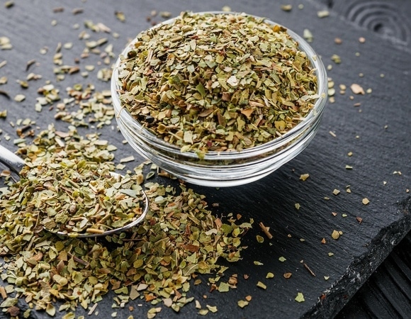 Эта пряность работает как природный антибиотик — врачи говорят, должна быть на кухне