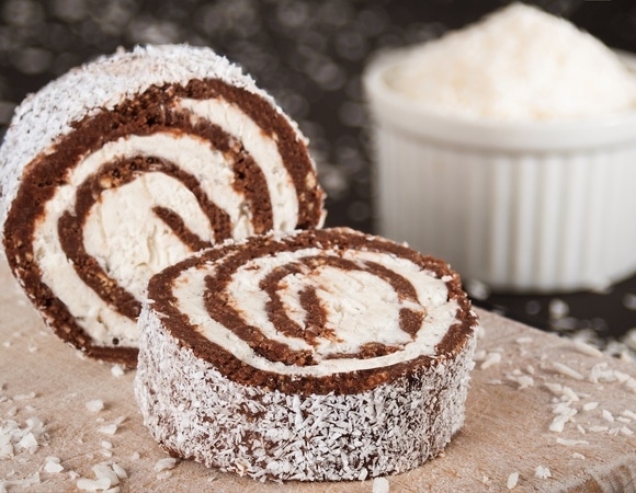 Шоколадный торт "Полено" без выпечки — десерта быстрее вы еще не готовили 