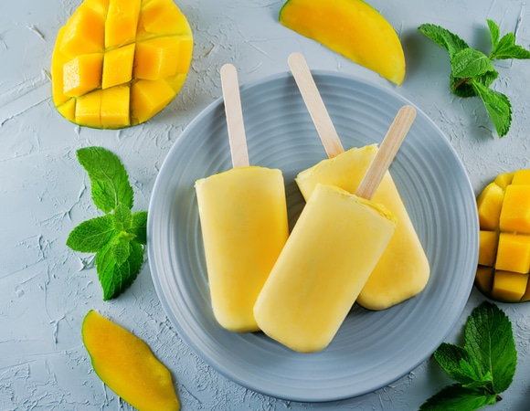 Тропический фруктовый лед из четырех ингредиентов — приготовить сможет каждый