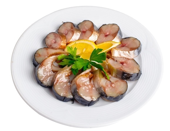 "Вкус замечательный": маринуем скумбрию без лишних хлопот