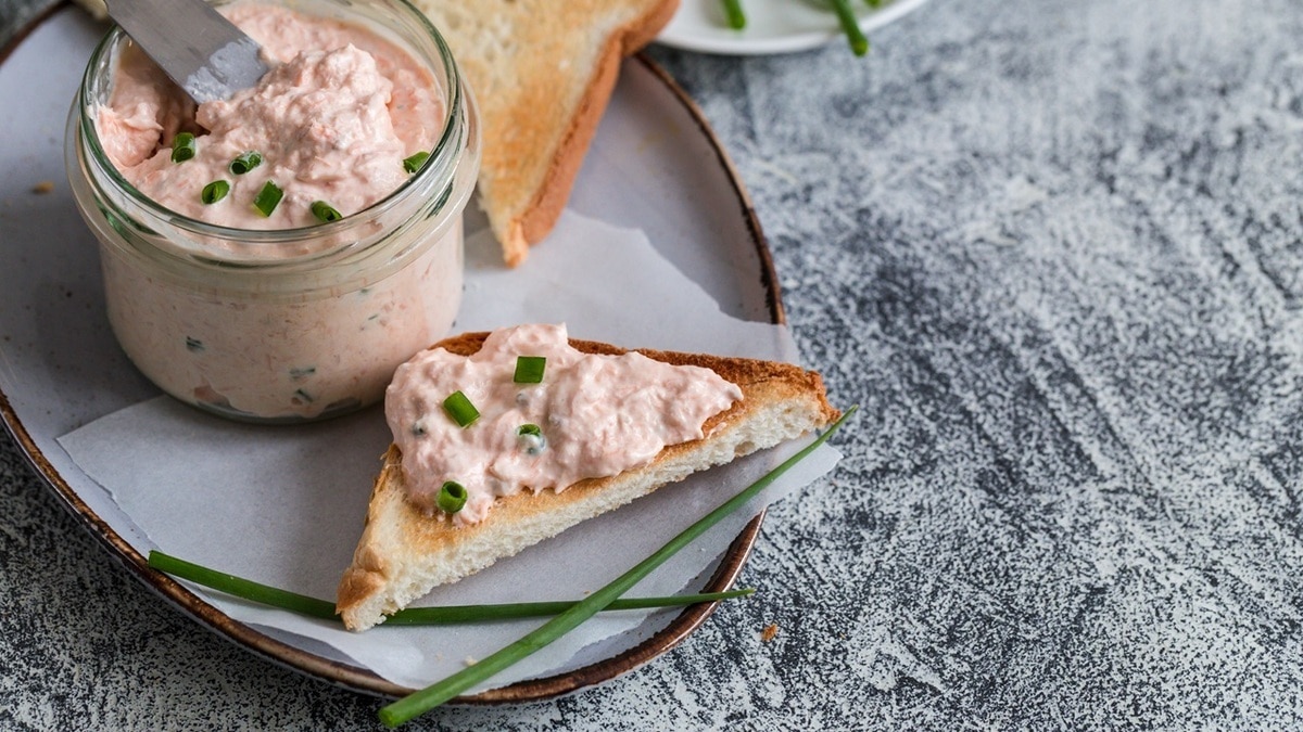 "Вкусно и полезно": готовим особую пасту из творога — быстрый и полезный завтрак