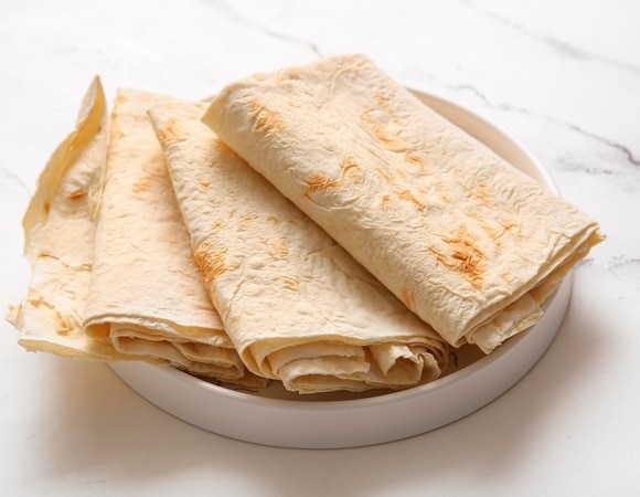 Лаваш не только для шаурмы — сделайте оладьи и сэкономите время утром Лаваш не только для шаурмы — сделайте оладьи и сэкономите время утром