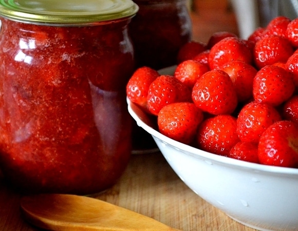 Варенье из клубники без сахара — густое удовольствие всего из одного ингредиента 