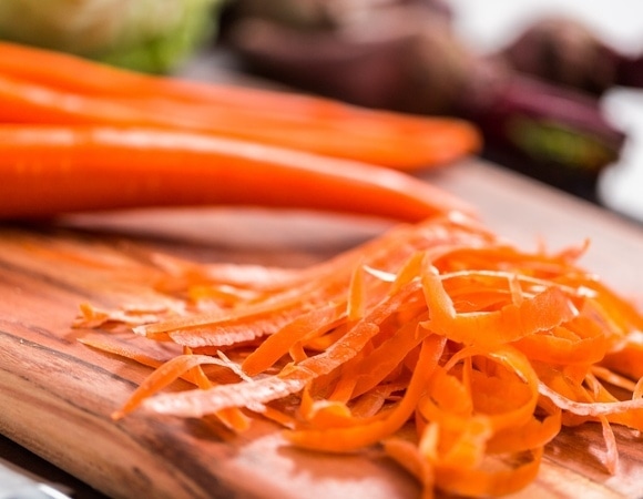 Хитрый салат из морковки, который в нее влюбляет — в соцсетях уже от него без ума