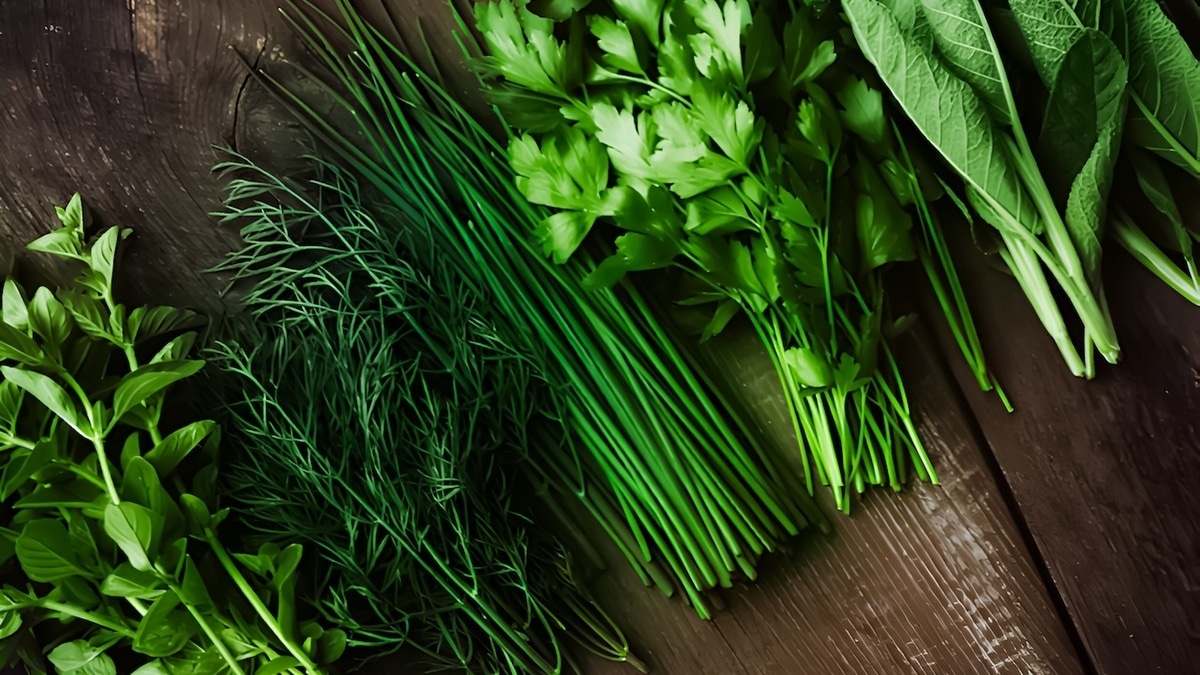 Какая зелень может спровоцировать тромбоз — если есть риск, придется отказаться