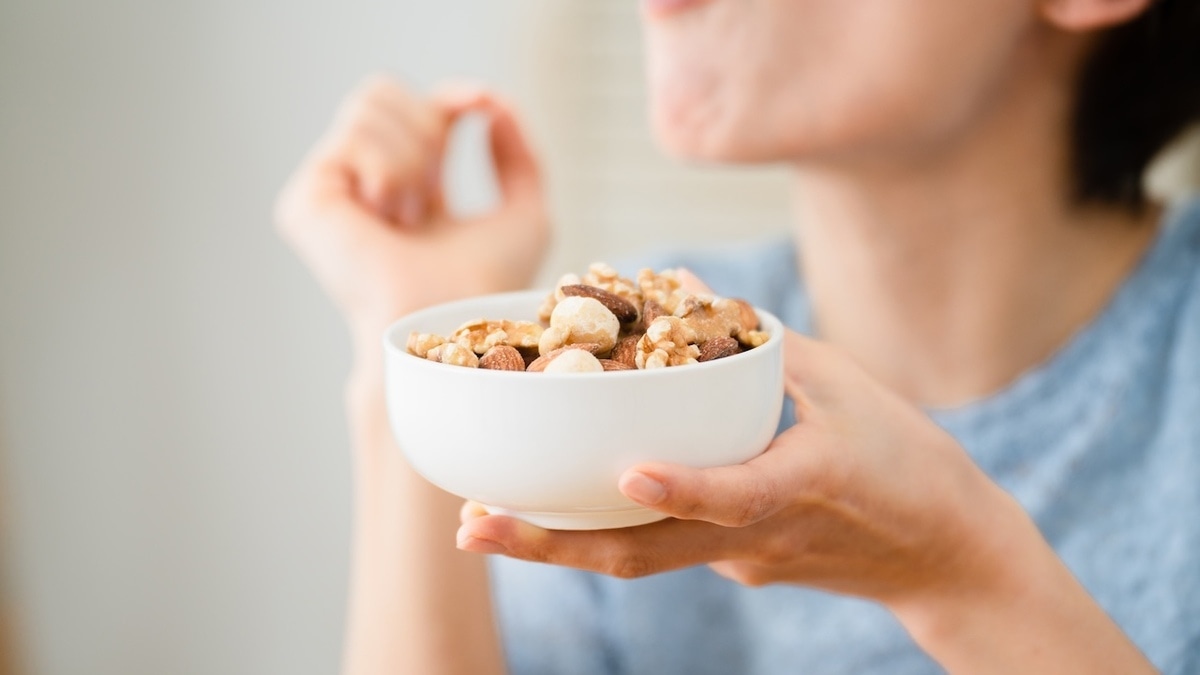 Вместо птицы, рыбы и яиц: названы 3 ореха с неожиданно высоким содержанием белка Вместо птицы, рыбы и яиц: названы 3 ореха с неожиданно высоким содержанием белка