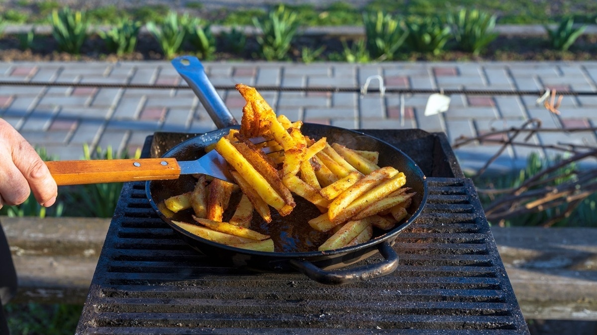 Повторяем рацион Родиона Меглина из сериала "Метод" — особая картошка и крепкий кофе