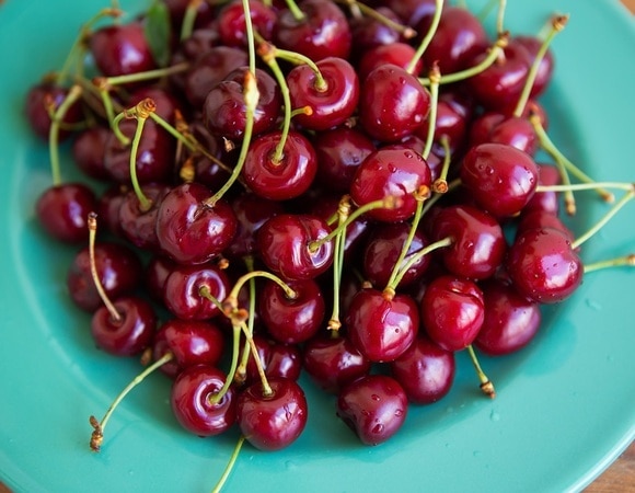 "Закатываю каждый год": вот, как сделать компот из черешни на зиму "Закатываю каждый год": вот, как сделать компот из черешни на зиму