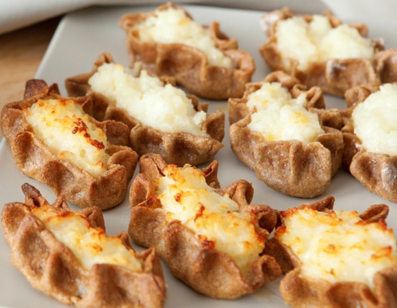 Карельские калитки с картофелем и рисом: пирожки для всей семьи