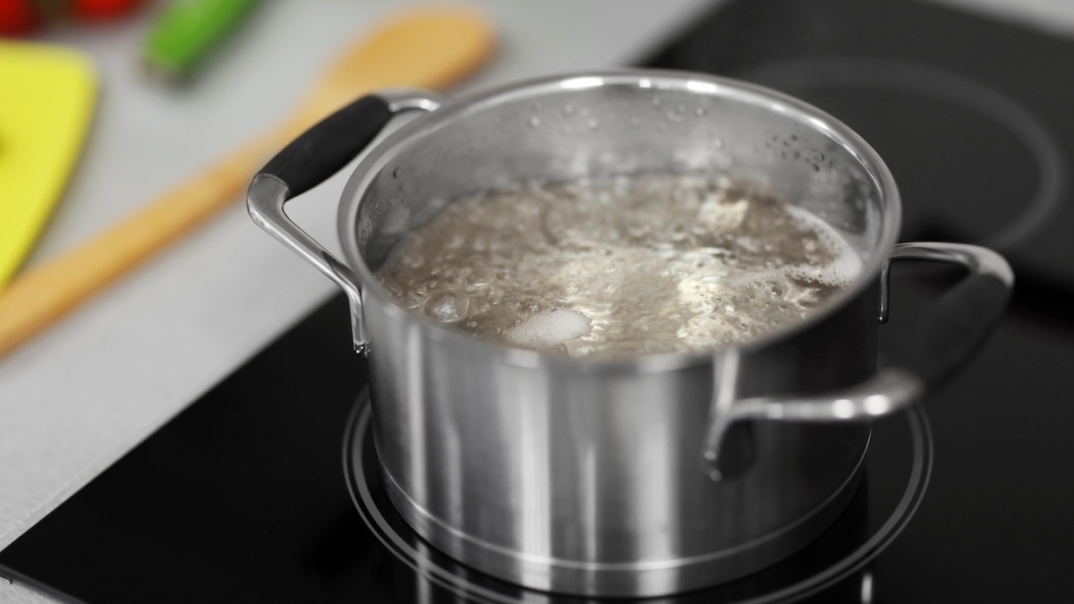 Если крышка потерялась: чем еще можно накрыть кастрюлю?