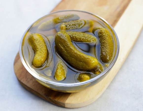 "Секрет хруста": как сделать малосольные огурцы в рассоле "Секрет хруста": как сделать малосольные огурцы в рассоле