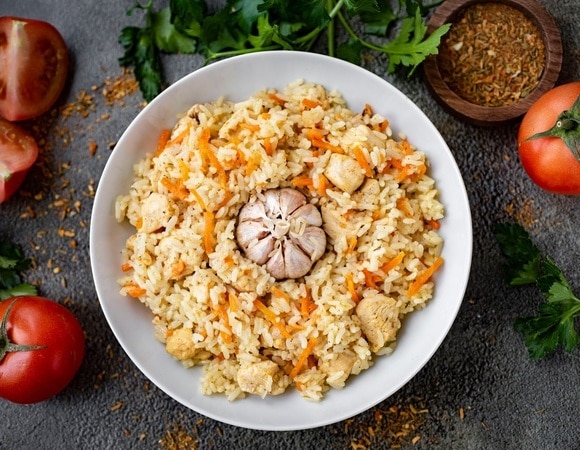 "Создают особую атмосферу": готовим вместе с героями турецкого сериала "Лейла" "Создают особую атмосферу": готовим вместе с героями турецкого сериала "Лейла"