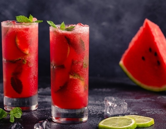 "Очень освежающе": летний коктейль из арбуза точно утолит жажду "Очень освежающе": летний коктейль из арбуза точно утолит жажду