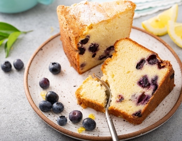 Этот йогуртовый торт готовится меньше часа: рецепт раскрыла французский шеф-повар