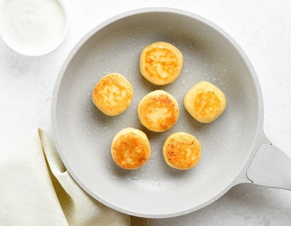 "Результат превзошел ожидания": готовим оладьи на кефире с рисовой мукой по особому рецепту 