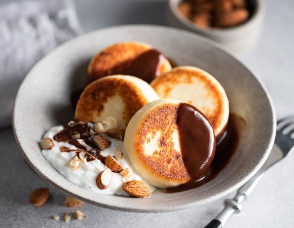 "Приятный сюрприз": сырники с шоколадом оценит вся семья