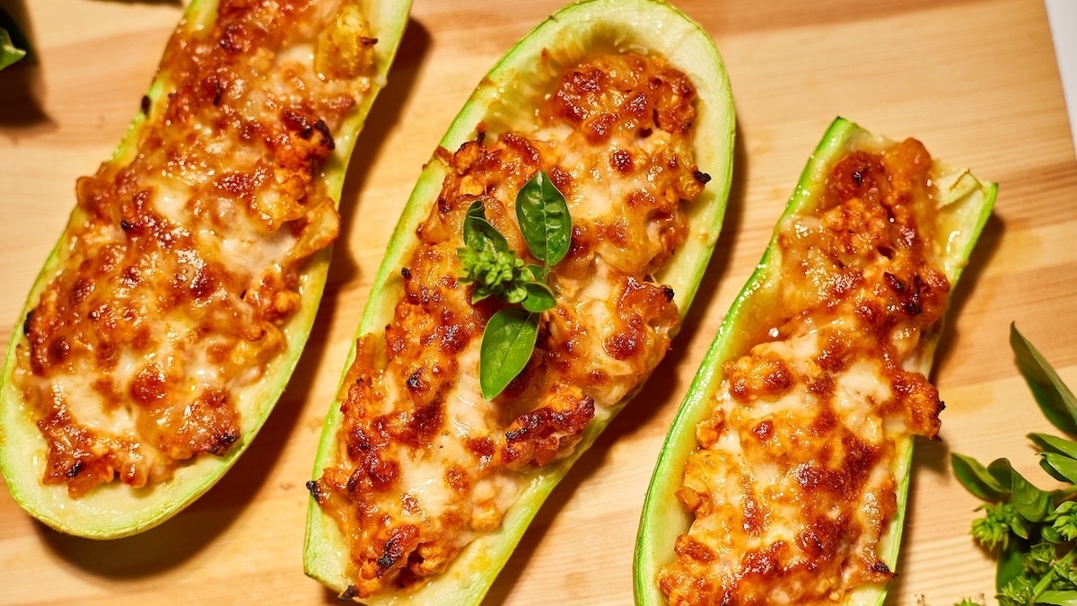 Чем нафаршировать кабачки? 6 незаезженных начинок, которые вас удивят Чем нафаршировать кабачки? 6 незаезженных начинок, которые вас удивят