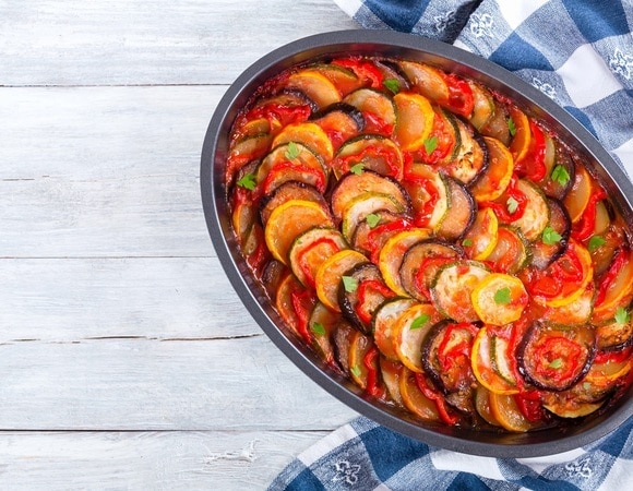 "Получилось потрясающе": рататуй из баклажанов и кабачков в Провансе готовят по этому рецепту