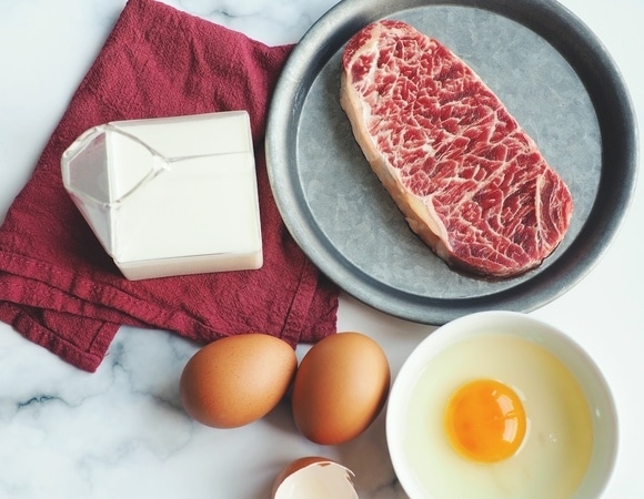 Названа диета, которая даже молодых доводит до инфаркта