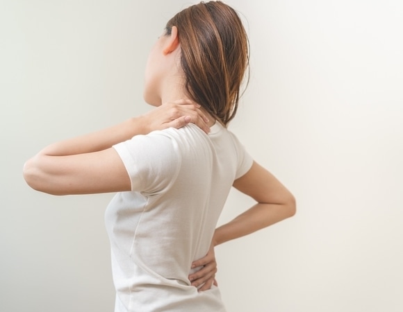 Без жирного и жареного — стало известно, чем питаться людям с остеохондрозом