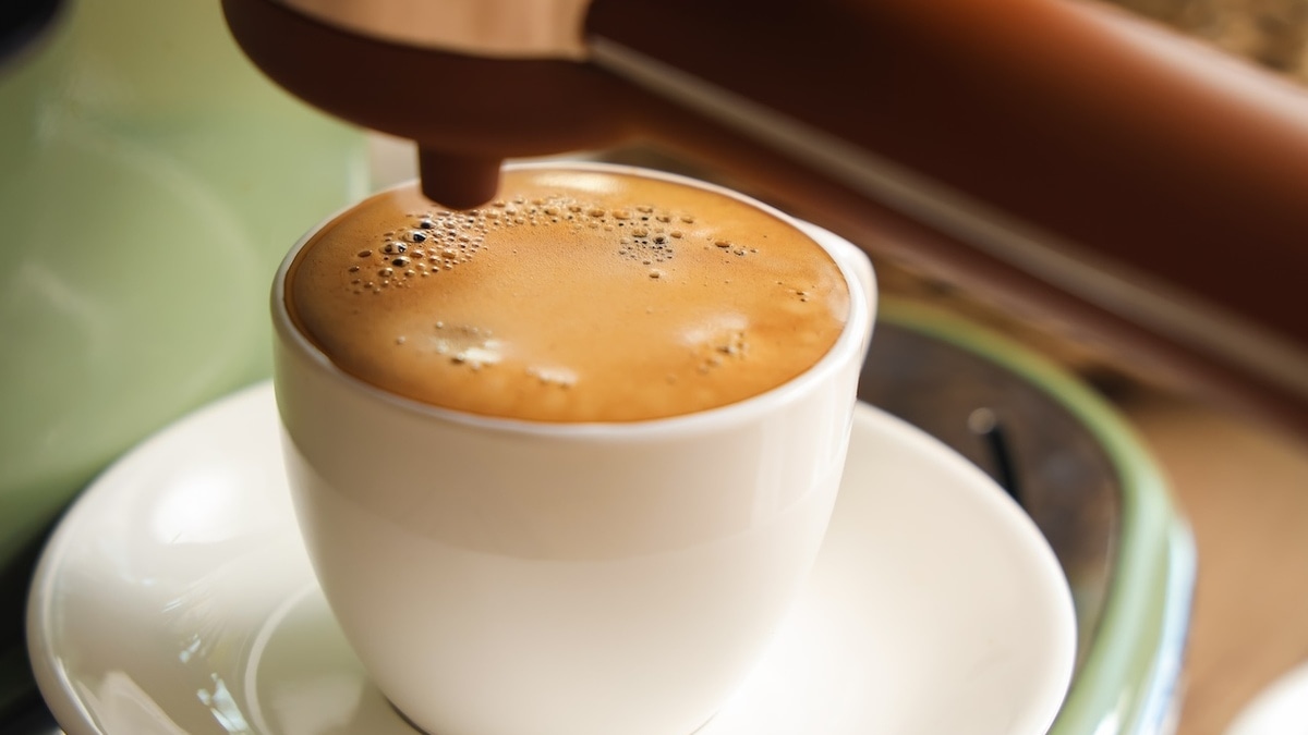 Не залпом, но и не часами: как правильно пить эспрессо, чтобы раскрыть весь вкус