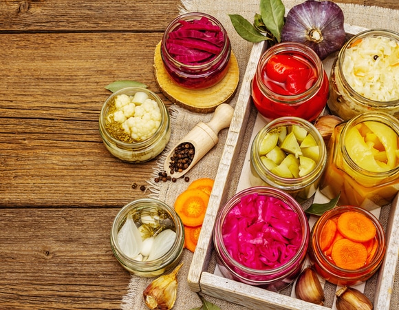 Настроение зависит от кишечника: какие овощи лучше ферментировать для здоровья микробиома Настроение зависит от кишечника: какие овощи лучше ферментировать для здоровья микробиома