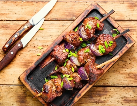 Курица и индейка и рядом не стояли: узнали, из чего получается самый нежный шашлык Курица и индейка и рядом не стояли: узнали, из чего получается самый нежный шашлык