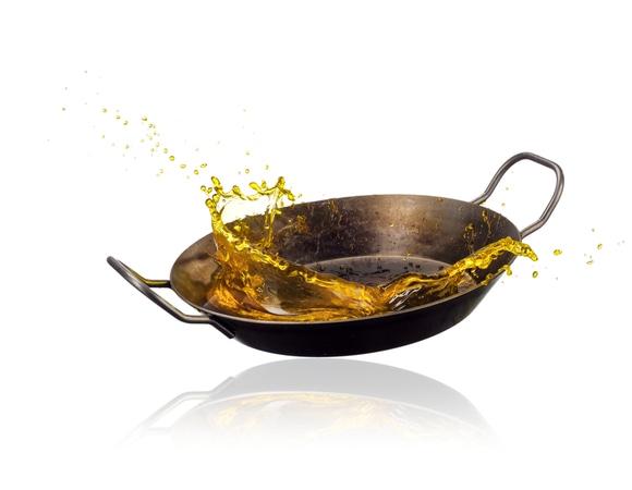 Вычислили самое лучшее масло для жарки: и это не оливковое и даже не кукурузное Вычислили самое лучшее масло для жарки: и это не оливковое и даже не кукурузное