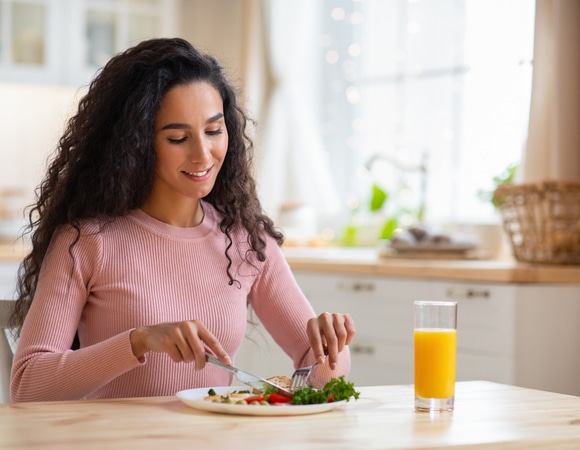 Не 15 минут! Сколько на самом деле должна длиться “вкусная пауза” в рабочий день Не 15 минут! Сколько на самом деле должна длиться “вкусная пауза” в рабочий день