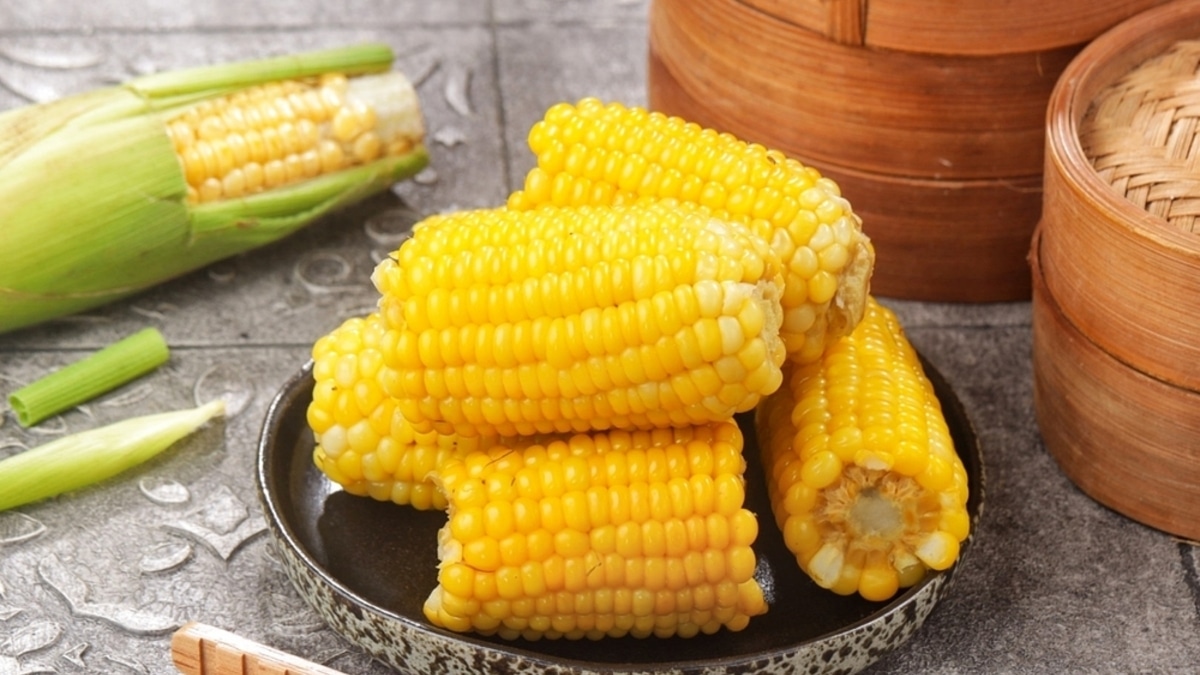 Не выбрасывайте листья! Как сделать варенную кукурузу особенно сочной — вы вряд ли знали это раньше Не выбрасывайте листья! Как сделать варенную кукурузу особенно сочной — вы вряд ли знали это раньше