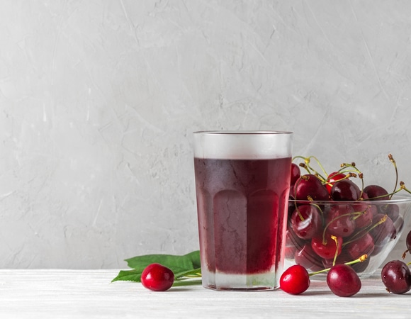 Правда ли, что вишневый сок помогает заснуть?