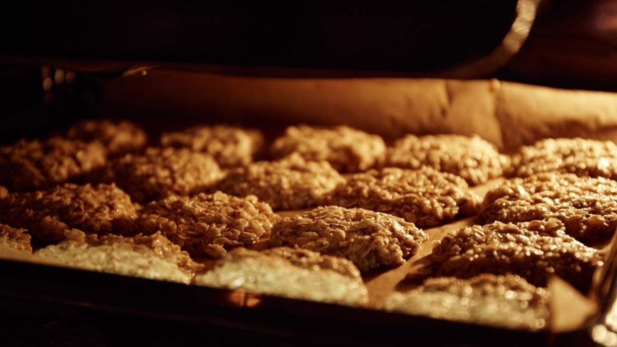 Названо самое полезное печенье — почему его лучше готовить дома?