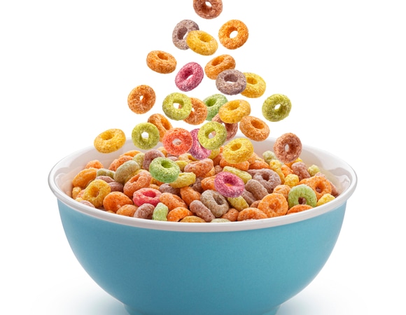 Только как десерт: почему сухие завтраки не стоит есть детям и чем они опасны? Только как десерт: почему сухие завтраки не стоит есть детям и чем они опасны?