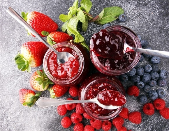 "Одна ложка — ваш максимум": терапевт объяснила опасность варенья "Одна ложка — ваш максимум": терапевт объяснила опасность варенья