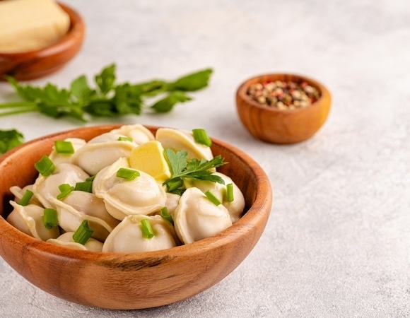 Сколько пельменей вы съедаете за раз? Россияне выбрали идеальную порцию — и это не десять штук Сколько пельменей вы съедаете за раз? Россияне выбрали идеальную порцию — и это не десять штук