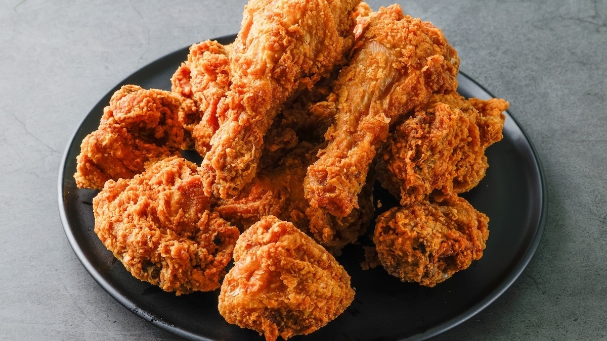 Как жарить курицу, чтобы панировка не отваливалась — одна деталь все меняет