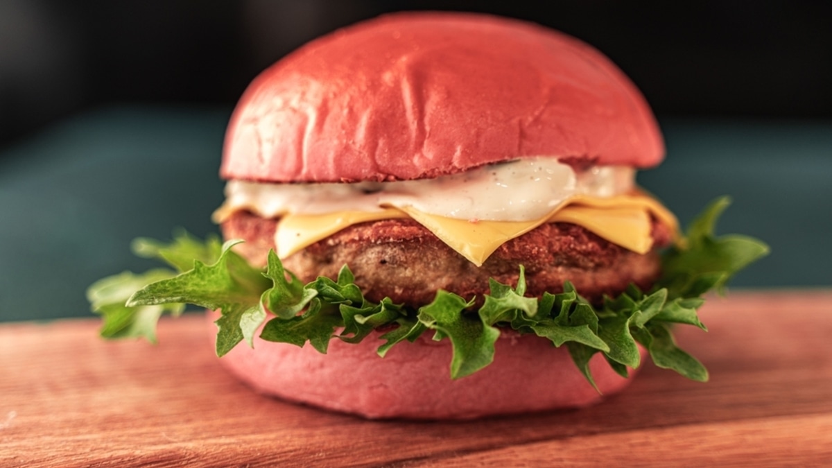 Секрет розового бургера: почему модная новинка подходит далеко не всем