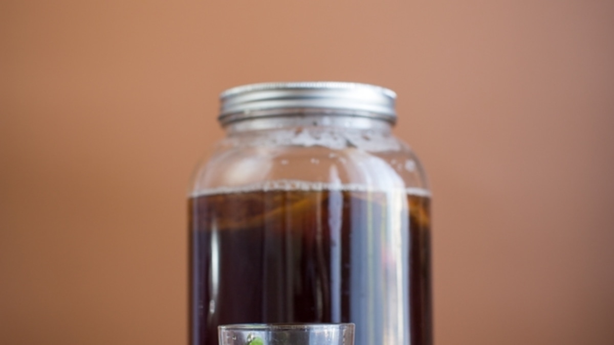 Квас разливной или из бочки: какой лучше и безопаснее — мнение эксперта