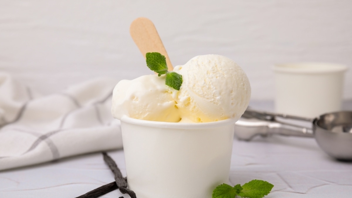 Почему после мороженого снова хочется есть? Диетолог объяснила эффект "инсулиновых качелей"