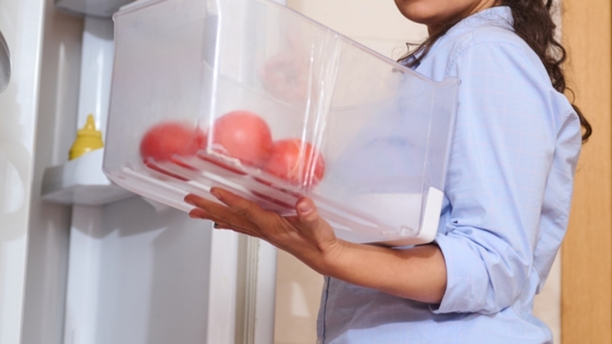 Не храните так овощи: врач предупредила о риске заражения в холодильнике