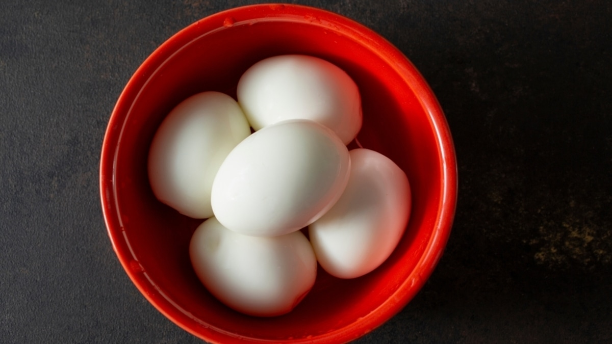 Роковая ошибка при варке яиц: почему их нельзя сразу бросать в ледяную воду