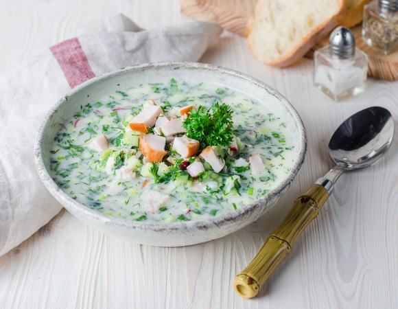 Что будет, если добавить в окрошку копчености: кулинарная ересь или гениальный ход?