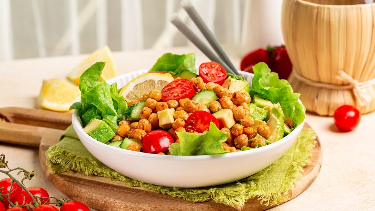 Белковый салат, который заменит ужин: найден простой способ поддержать БЖУ