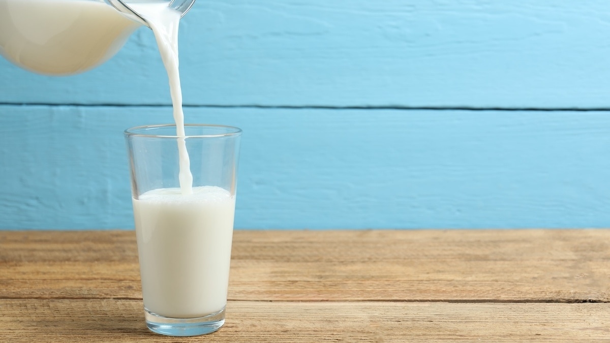 Нужно ли разбавлять молоко? Врач объяснила, когда без этого не обойтись Нужно ли разбавлять молоко? Врач объяснила, когда без этого не обойтись